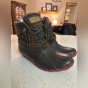 Sperry fleece Duck Boots